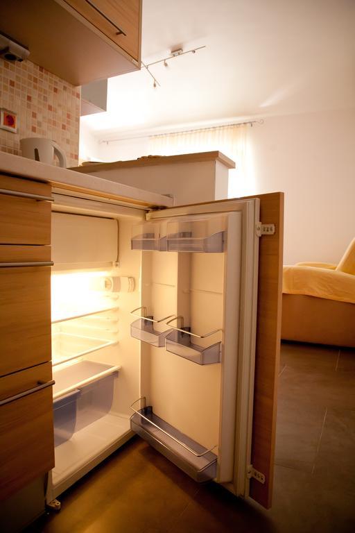 Apartment Adriana Povljana Buitenkant foto