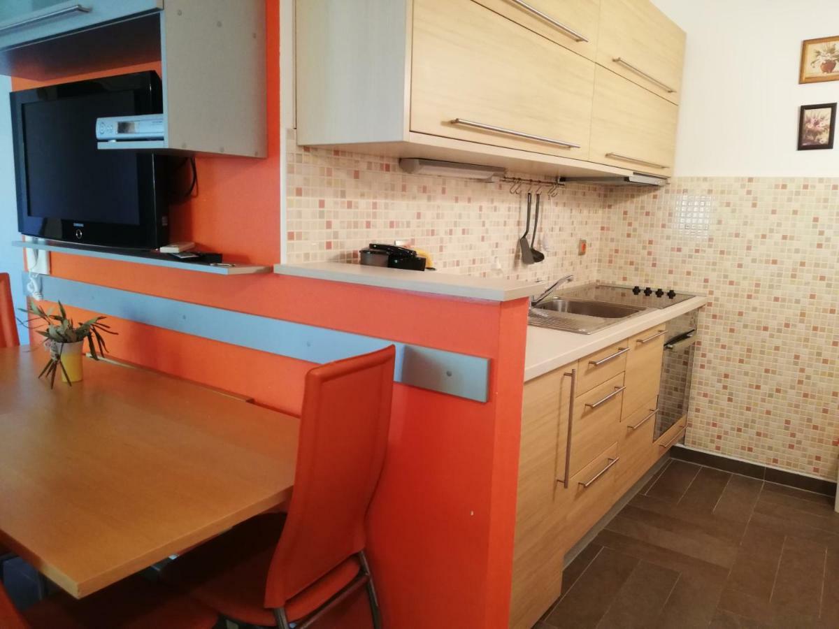 Apartment Adriana Povljana Buitenkant foto